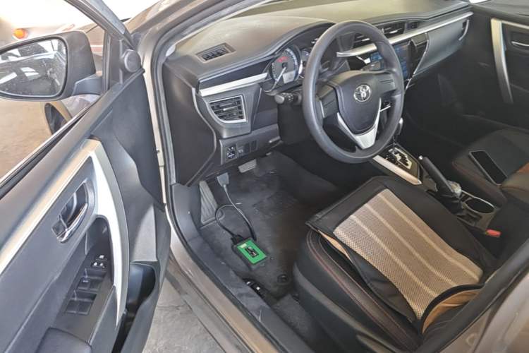 Used Toyota Corolla 2017 Revised Version 1.6L S-CVT GL Driver Seat