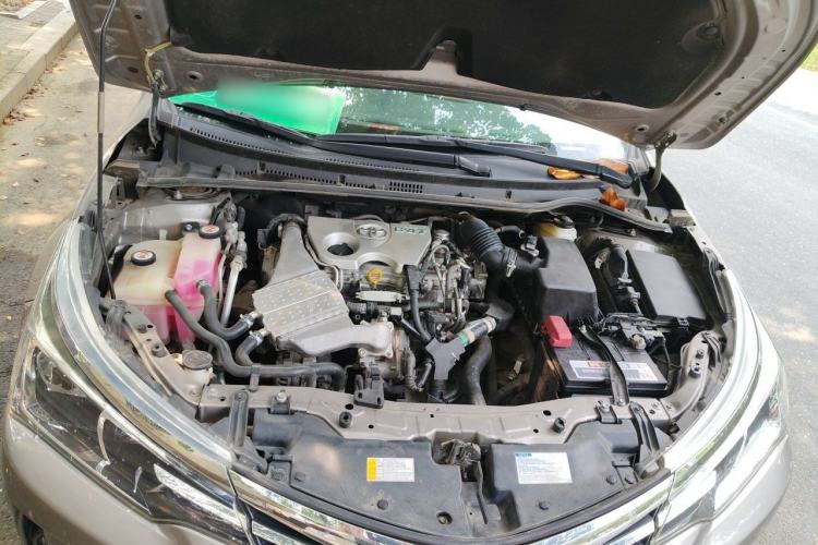 Used Toyota Corolla 2017 Revised Version 1.2T S-CVT GL Engine Bay