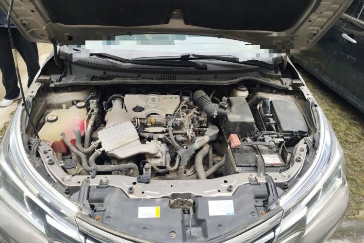 Used Toyota Corolla 2017 Revised Version 1.2T S-CVT GL-i Engine Bay