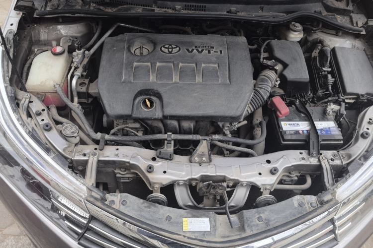 Used Toyota Corolla 2017 Revised Version 1.6L S-CVT GL Engine Bay