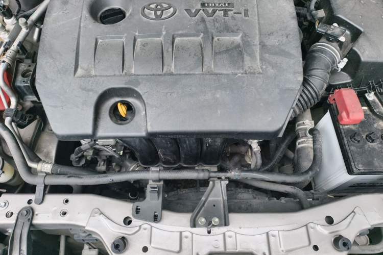 Used Toyota Corolla 2017 1.6L CVT GL Engine Bay