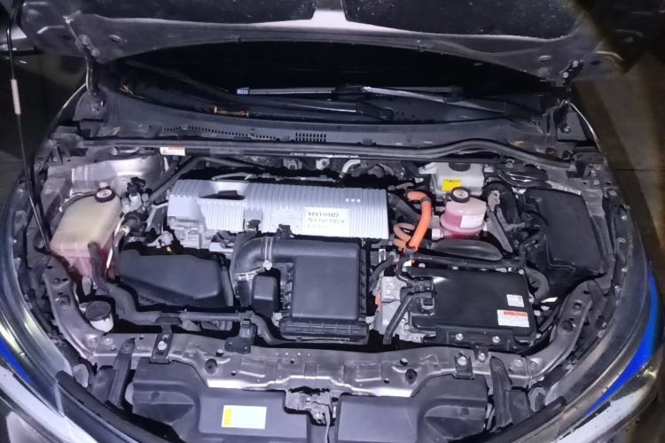 Used Toyota Corolla 2017 Revised Dual-Engine 1.8L E-CVT Elite Edition Engine Bay