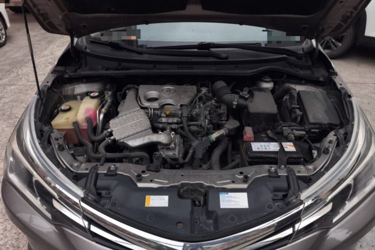 Used Toyota Corolla 2017 Revised Version 1.2T S-CVT GL Engine Bay