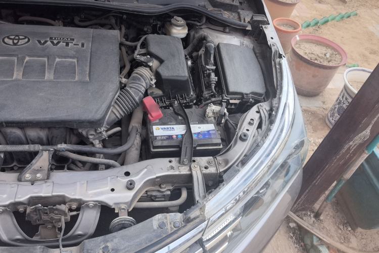 Used Toyota Corolla 2017 Revised Version 1.6L S-CVT GL Engine Bay Left