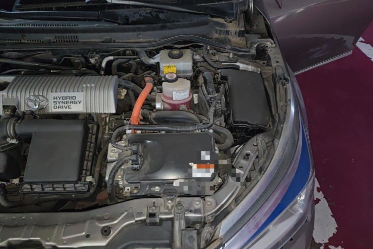 Used Toyota Corolla 2017 Revised Dual-Engine 1.8L E-CVT Elite Edition Engine Bay Left