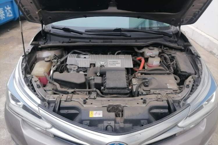 Used Toyota Corolla 2017 Revised Dual-Engine 1.8L E-CVT Elite Edition Engine Bay