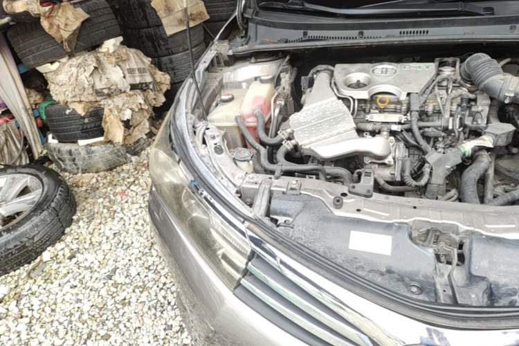 Used Toyota Corolla 2017 1.2T CVT GL Engine Bay Right