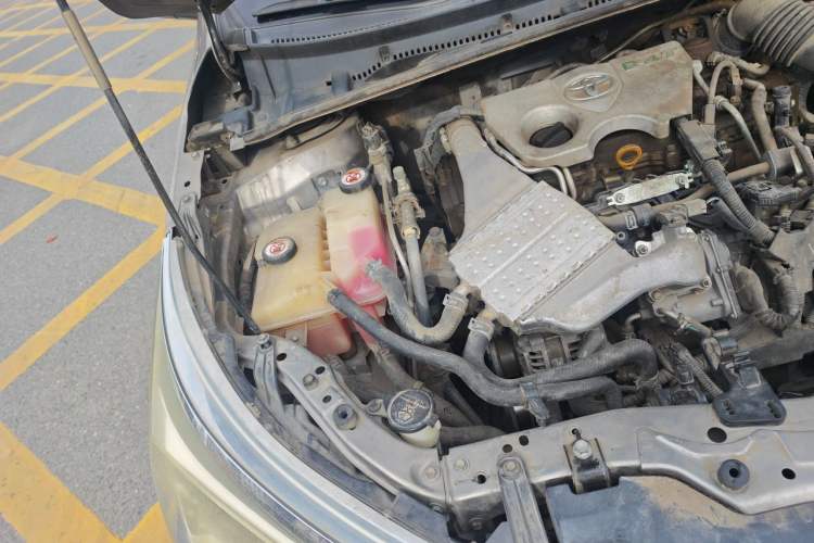 Used Toyota Corolla 2017 Revised Version 1.2T S-CVT GL Engine Bay Right
