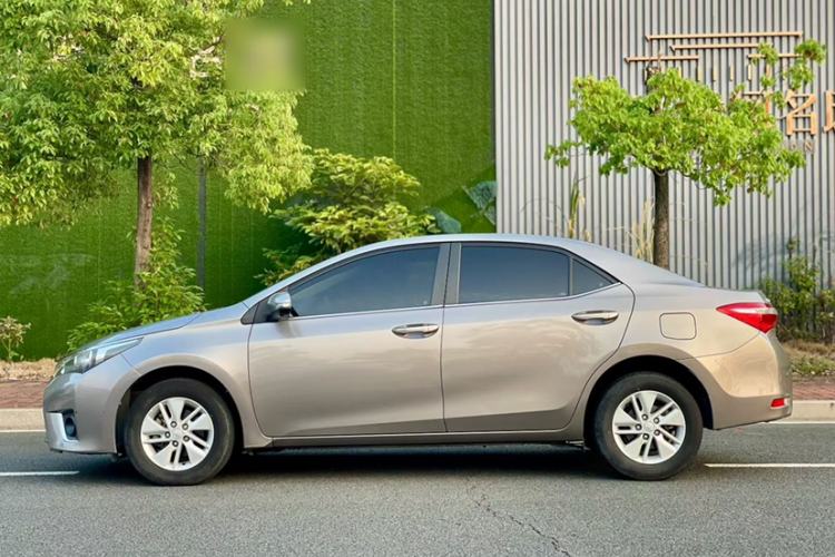 Used Toyota Corolla 2017 1.6L CVT GL Exterior 1