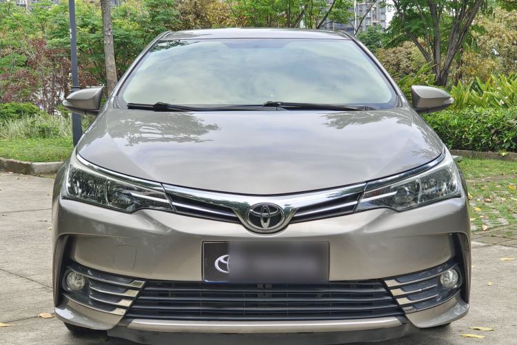 Used Toyota Corolla 2017 Revised Version 1.2T S-CVT GL Exterior 2