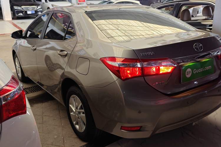 Used Toyota Corolla 2017 1.2T CVT GL Exterior 2