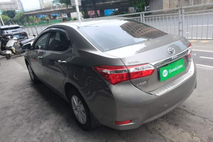 Used Toyota Corolla 2017 Revised Version 1.6L S-CVT GL Exterior 2