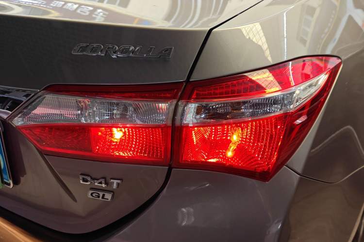 Used Toyota Corolla 2017 1.2T CVT GL Exterior 3