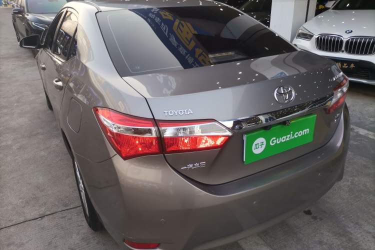 Used Toyota Corolla 2017 1.2T CVT GL Exterior 3