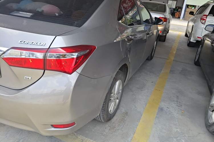 Used Toyota Corolla 2017 Revised Version 1.6L S-CVT GL Exterior 3