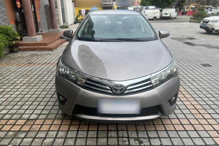 Used Toyota Corolla 2017 Revised Version 1.6L S-CVT GL Exterior 4