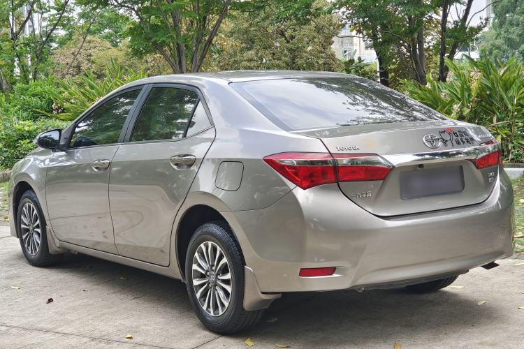 Used Toyota Corolla 2017 Revised Version 1.2T S-CVT GL Exterior 9