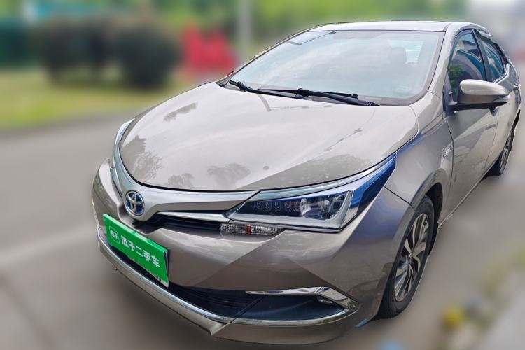 Used Toyota Corolla 2017 Revised Dual-Engine 1.8L E-CVT Leading Edition Guazi used car, China used car export, Used car for sale, Used  cars, Cheapest cars for sale