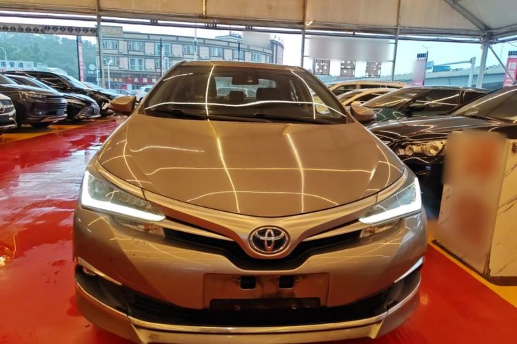 Used Toyota Corolla 2017 Revised Dual-Engine 1.8L E-CVT Elite Edition Front