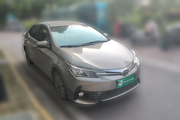Used Toyota Corolla 2017 1.2T CVT GL Front Right 45 Deg