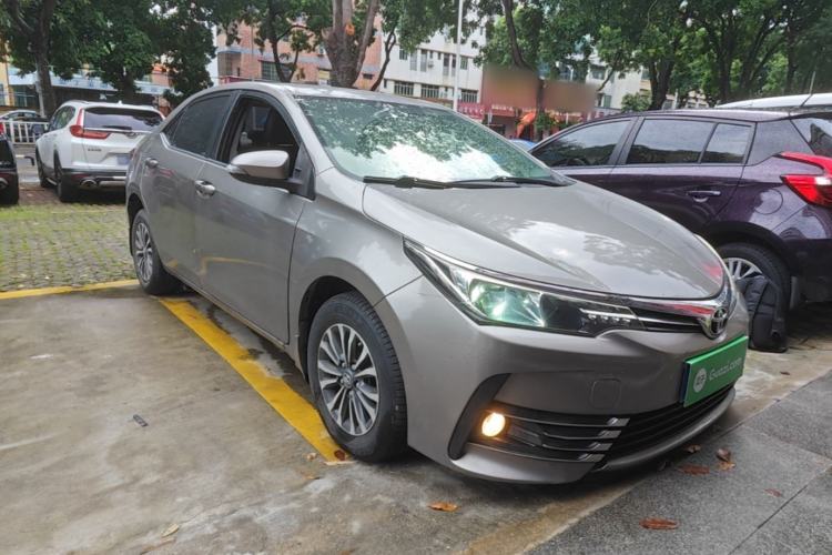 Used Toyota Corolla 2017 Revised Version 1.2T S-CVT GL Front Right 45 Deg