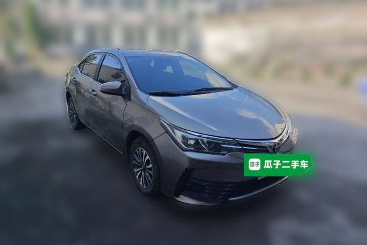 Used Toyota Corolla 2017 Revised Version 1.2T S-CVT GL Front Right 45 Deg