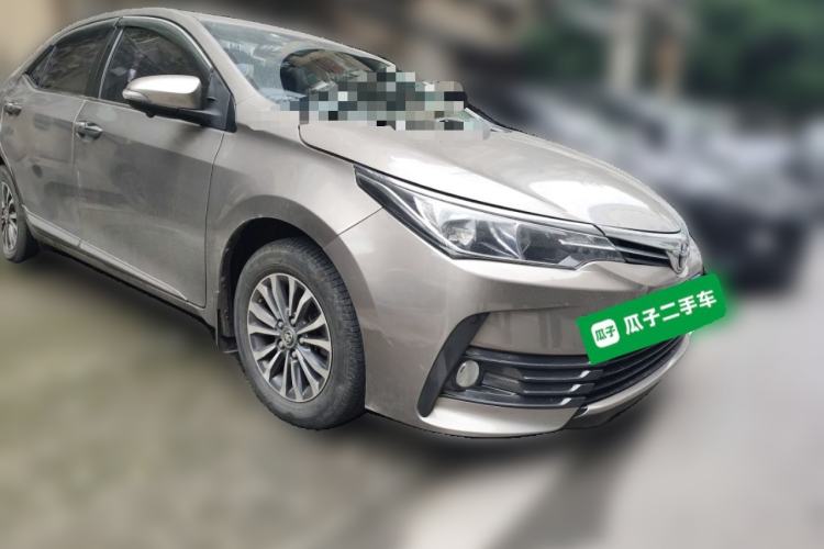 Used Toyota Corolla 2017 Revised Version 1.2T S-CVT GL-i Front Right 45 Deg