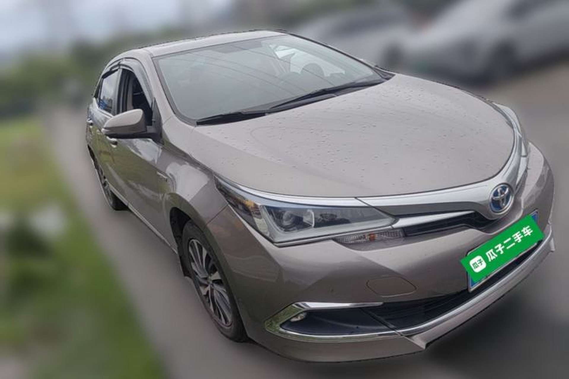 Used Toyota Corolla 2017 Revised Dual-Engine 1.8L E-CVT Elite Edition Front Right 45 Deg