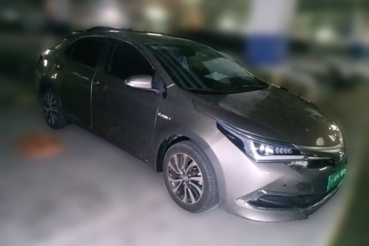 Used Toyota Corolla 2017 Revised Dual-Engine 1.8L E-CVT Elite Edition Front Right 45 Deg