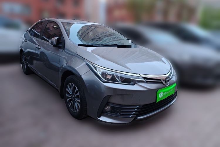 Used Toyota Corolla 2017 Revised Version 1.2T S-CVT GL-i Front Right 45 Deg