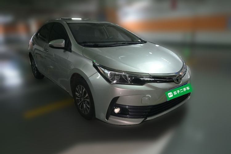 Used Toyota Corolla 2017 Revised Version 1.2T S-CVT GL-i Front Right 45 Deg