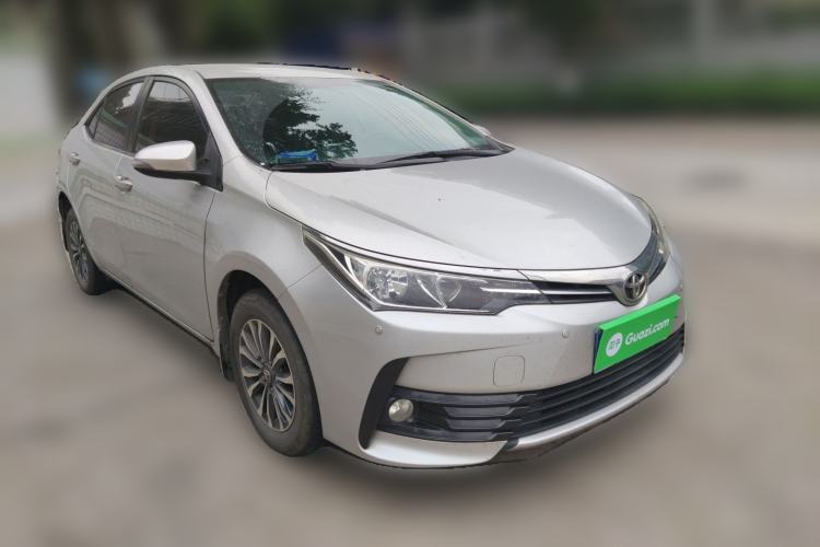 Used Toyota Corolla 2017 1.2T CVT GL Front Right 45 Deg