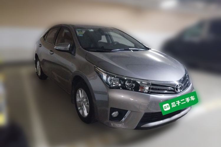 Used Toyota Corolla 2017 1.6L CVT GL Front Right 45 Deg