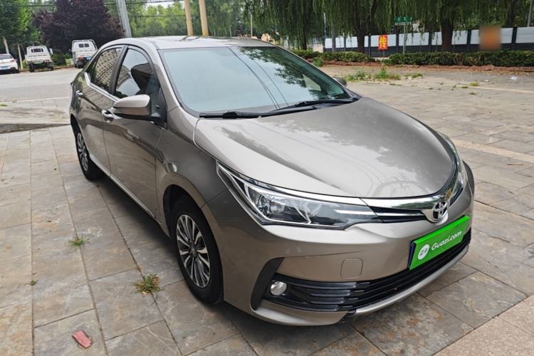 Used Toyota Corolla 2017 Revised Version 1.2T S-CVT GL-i Front Right 45 Deg