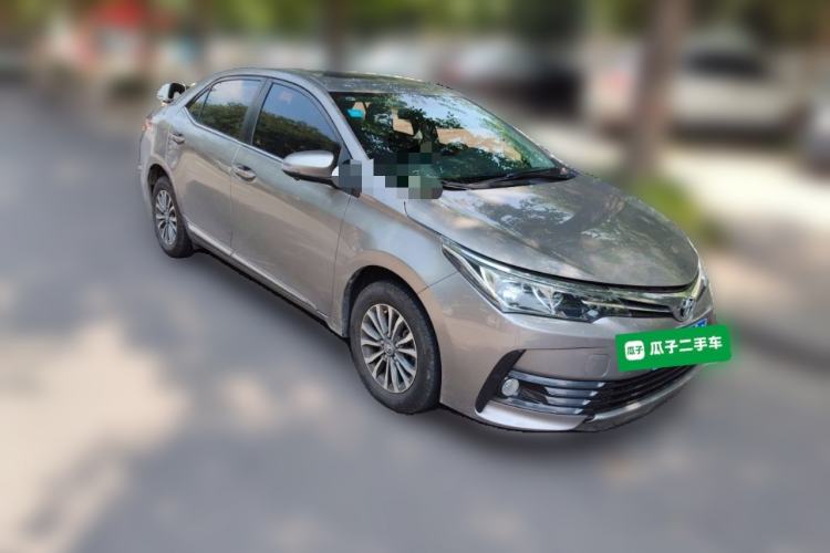 Used Toyota Corolla 2017 Revised Version 1.2T S-CVT GL-i Leather Edition Front Right 45 Deg