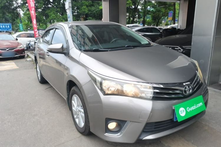 Used Toyota Corolla 2017 Revised Version 1.6L S-CVT GL Front Right 45 Deg