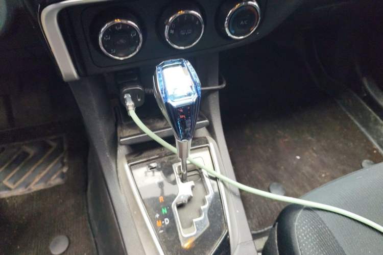 Used Toyota Corolla 2017 Revised Version 1.2T S-CVT GL-i Gear Lever