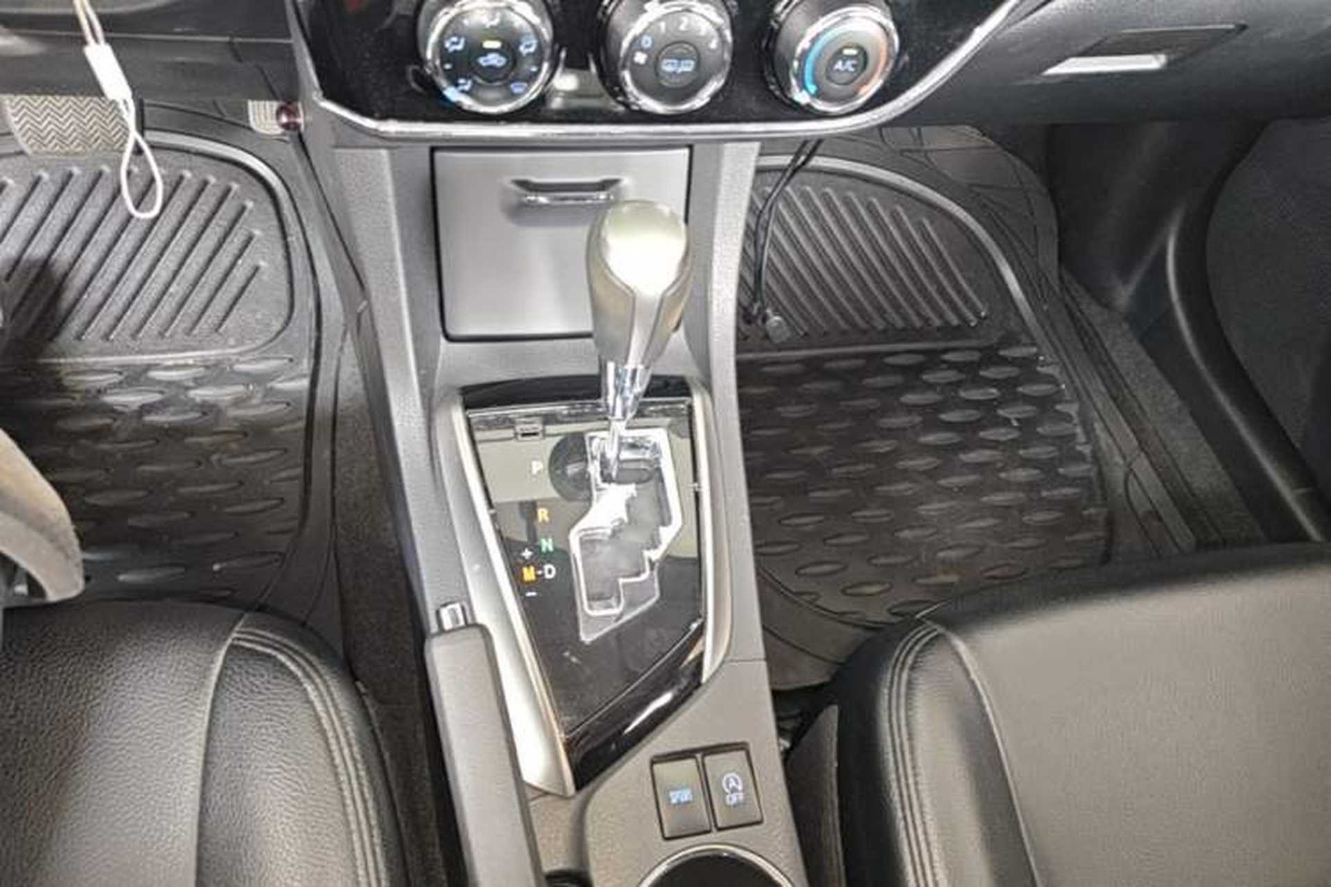 Used Toyota Corolla 2017 1.2T CVT GL Gear Lever