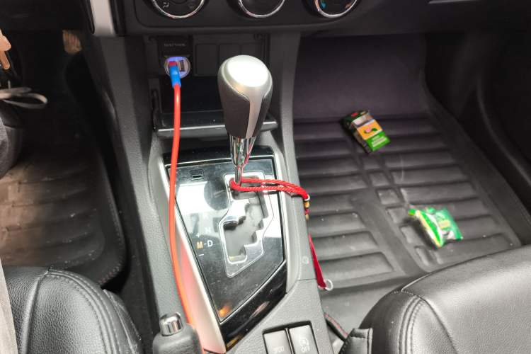 Used Toyota Corolla 2017 Revised Version 1.2T S-CVT GL Gear Lever