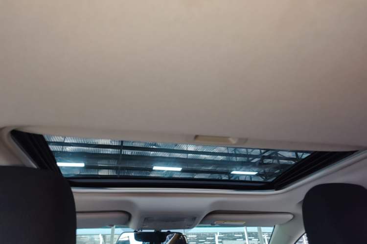 Used Toyota Corolla 2017 Revised Version 1.2T S-CVT GL-i Headliner