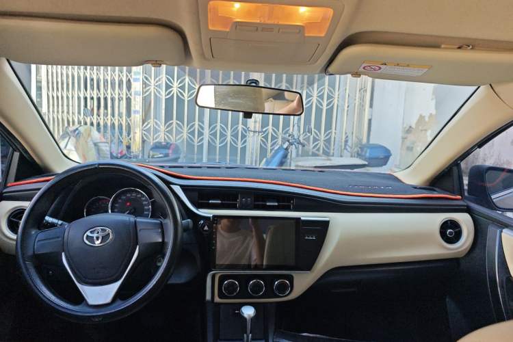 Used Toyota Corolla 2017 Revised Version 1.2T S-CVT GL Headliner