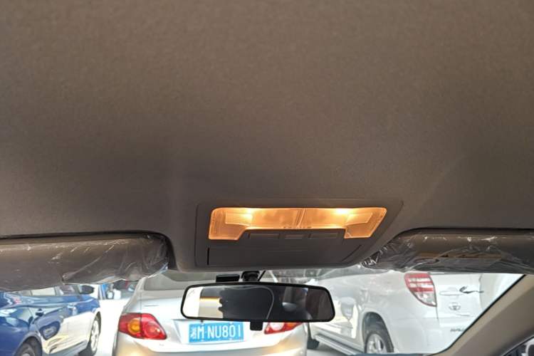 Used Toyota Corolla 2017 Revised Version 1.6L S-CVT GL Headliner