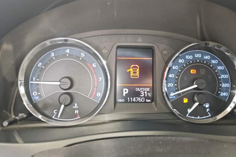 Used Toyota Corolla 2017 Revised Version 1.2T S-CVT GL-i Instrument Cluster