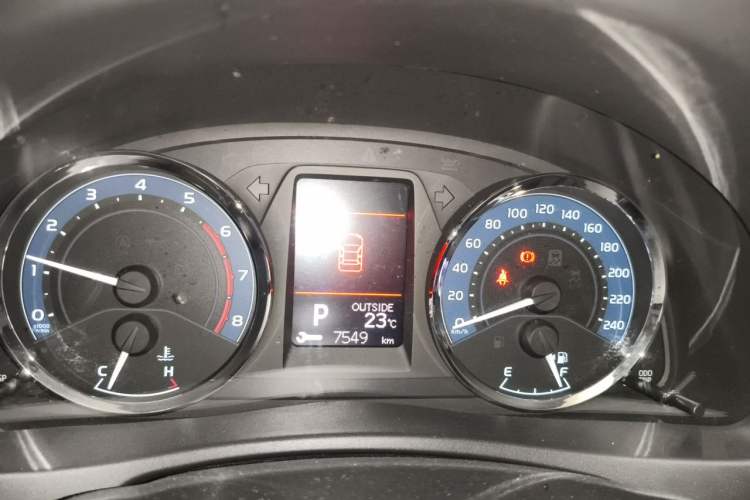 Used Toyota Corolla 2017 Revised Version 1.2T S-CVT GL-i Instrument Cluster