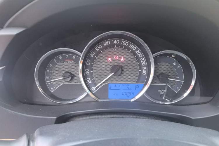 Used Toyota Corolla 2017 Revised Version 1.6L S-CVT GL Instrument Cluster