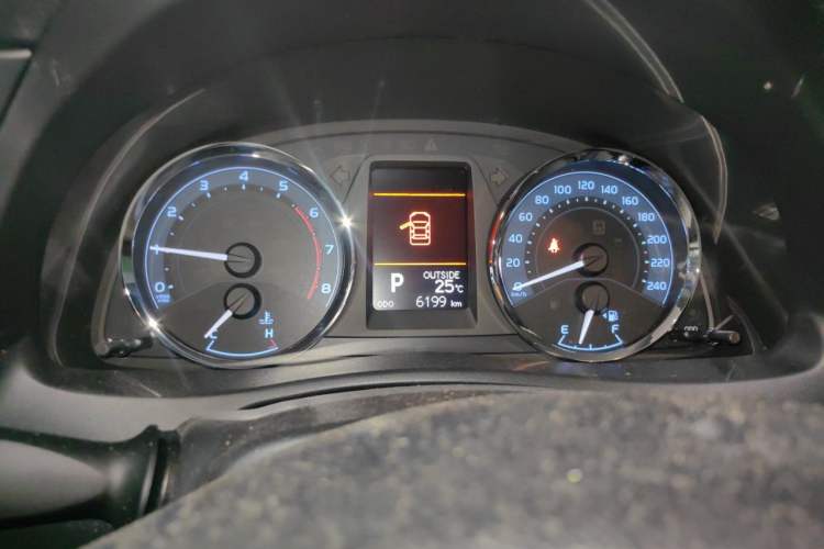 Used Toyota Corolla 2017 Revised Version 1.2T S-CVT GL-i Instrument Cluster