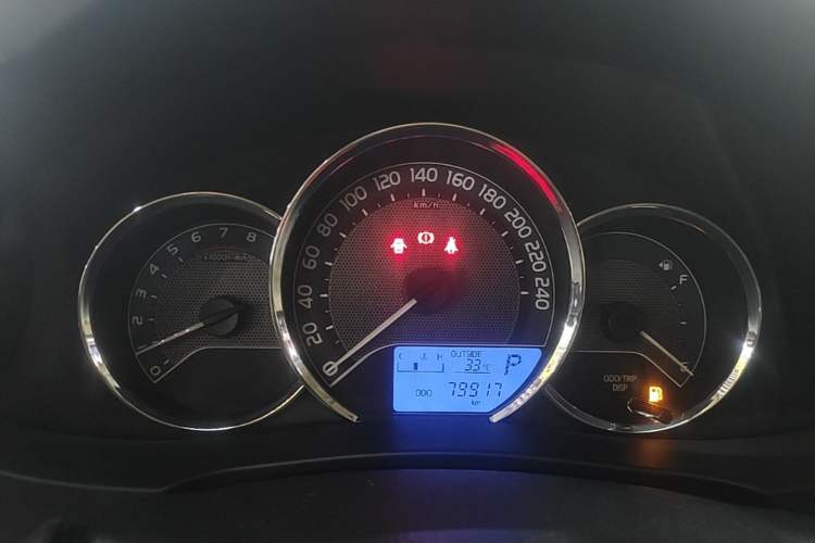 Used Toyota Corolla 2017 1.2T CVT GL Instrument Cluster