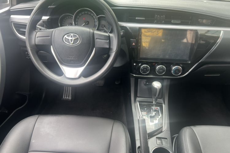 Used Toyota Corolla 2017 Revised Version 1.6L S-CVT GL Interior 8