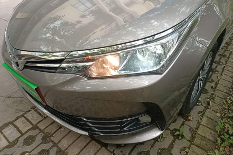 Used Toyota Corolla 2017 Revised Version 1.2T S-CVT GL-i Left Front Headlight