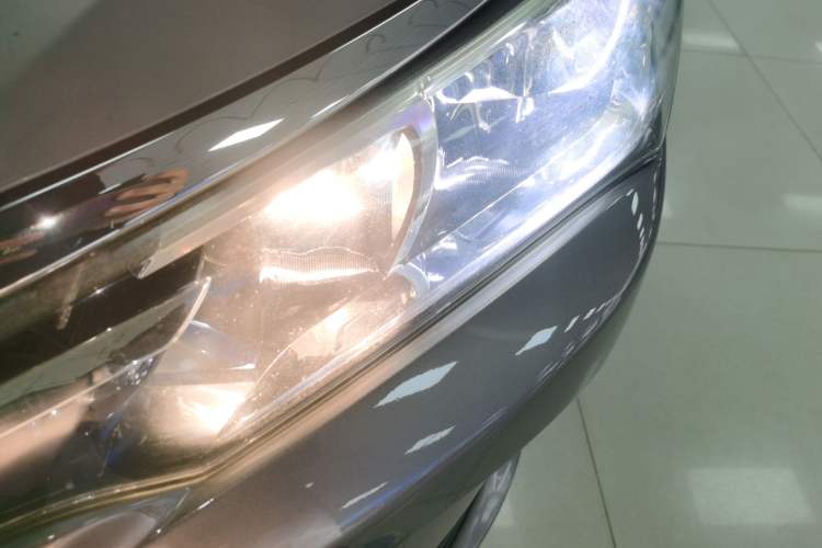 Used Toyota Corolla 2017 Revised Version 1.2T S-CVT GL Left Front Headlight